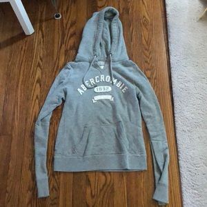 Abercrombie sweatshirt